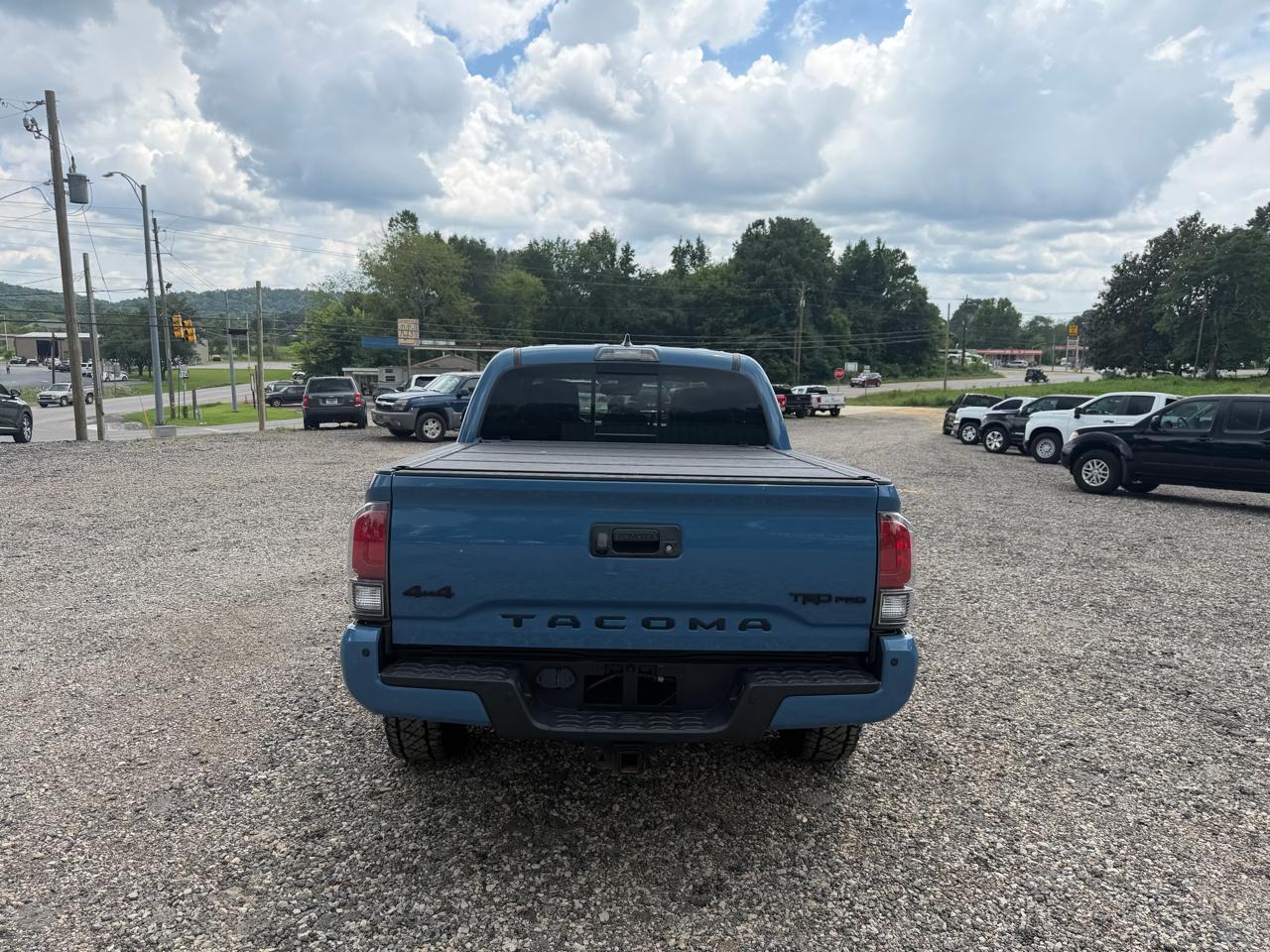 Toyota Tacoma TRD Pro Double Cab 5' Bed V6 4x4 AT (Natl) 2018