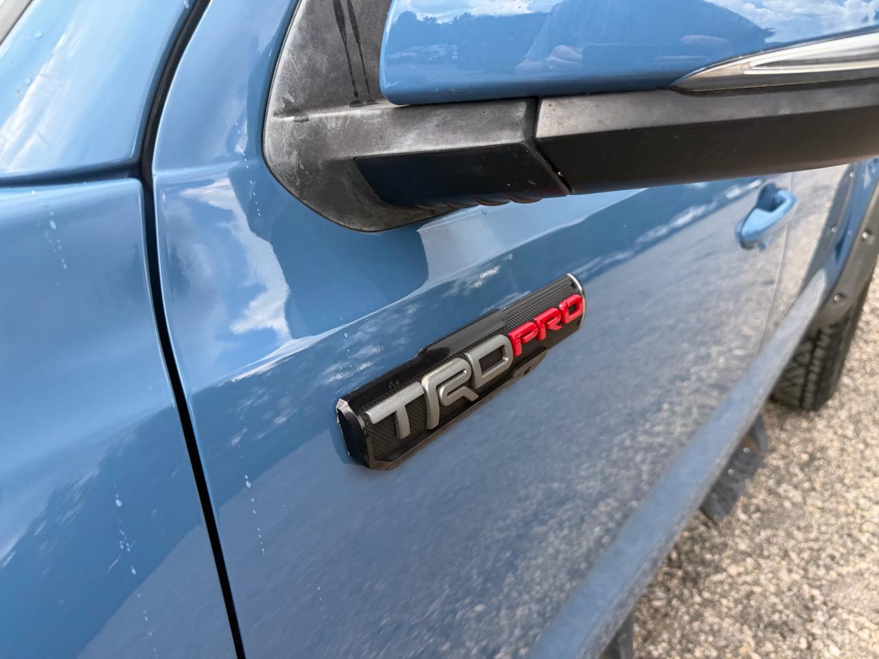 Toyota Tacoma TRD Pro Double Cab 5' Bed V6 4x4 AT (Natl) 2018