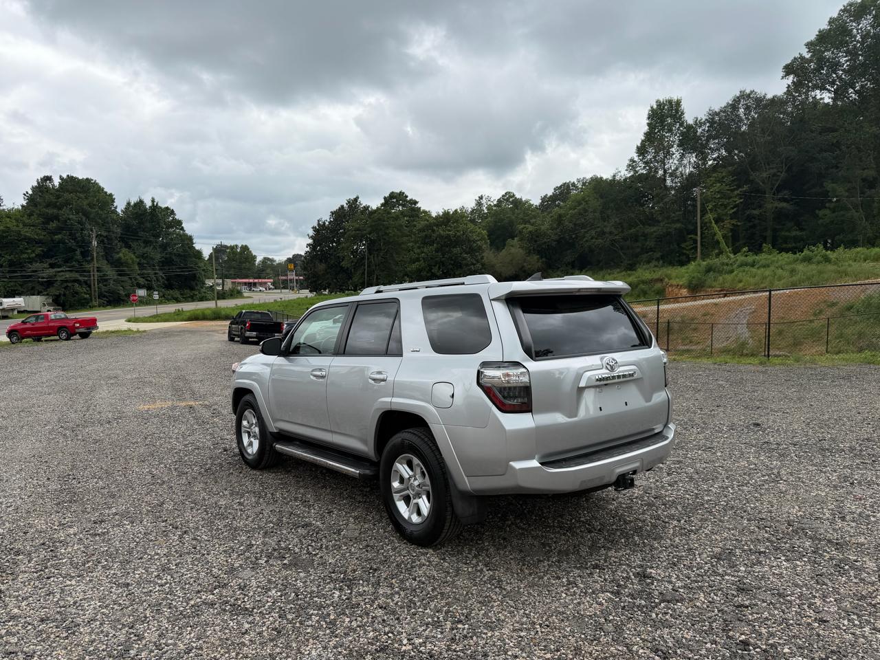 Toyota 4Runner SR5 Premium 2WD (Natl) 2017