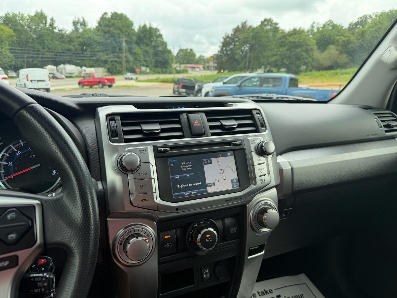 Toyota 4Runner SR5 Premium 2WD (Natl) 2017
