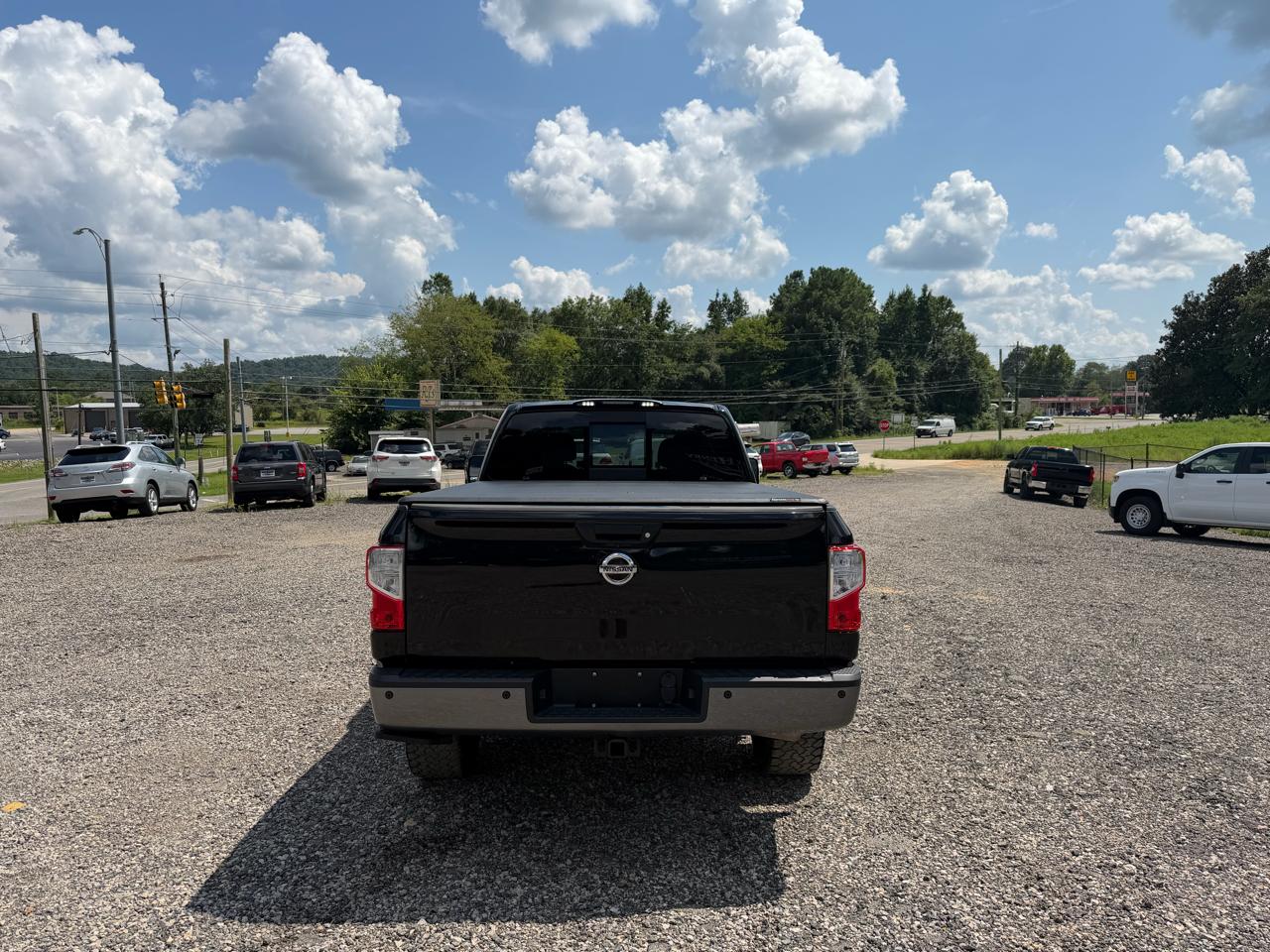 Nissan Titan XD 4x4 Diesel Crew Cab PRO-4X 2017