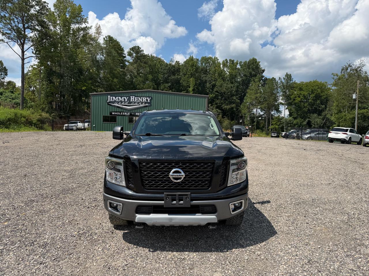 Nissan Titan XD 4x4 Diesel Crew Cab PRO-4X 2017
