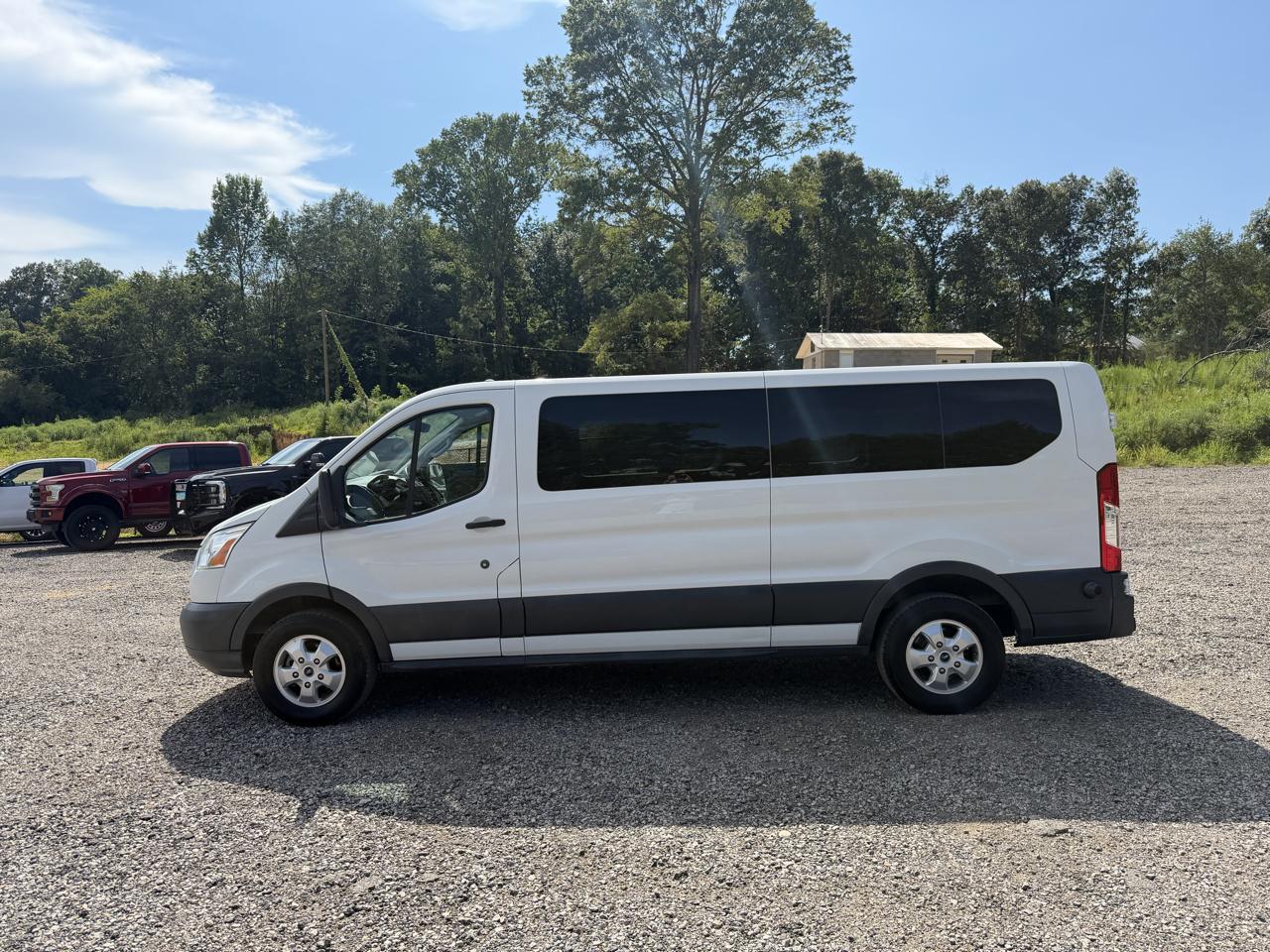 Ford Transit Wagon T-350 148" Low Roof XLT Sliding RH Dr 2017