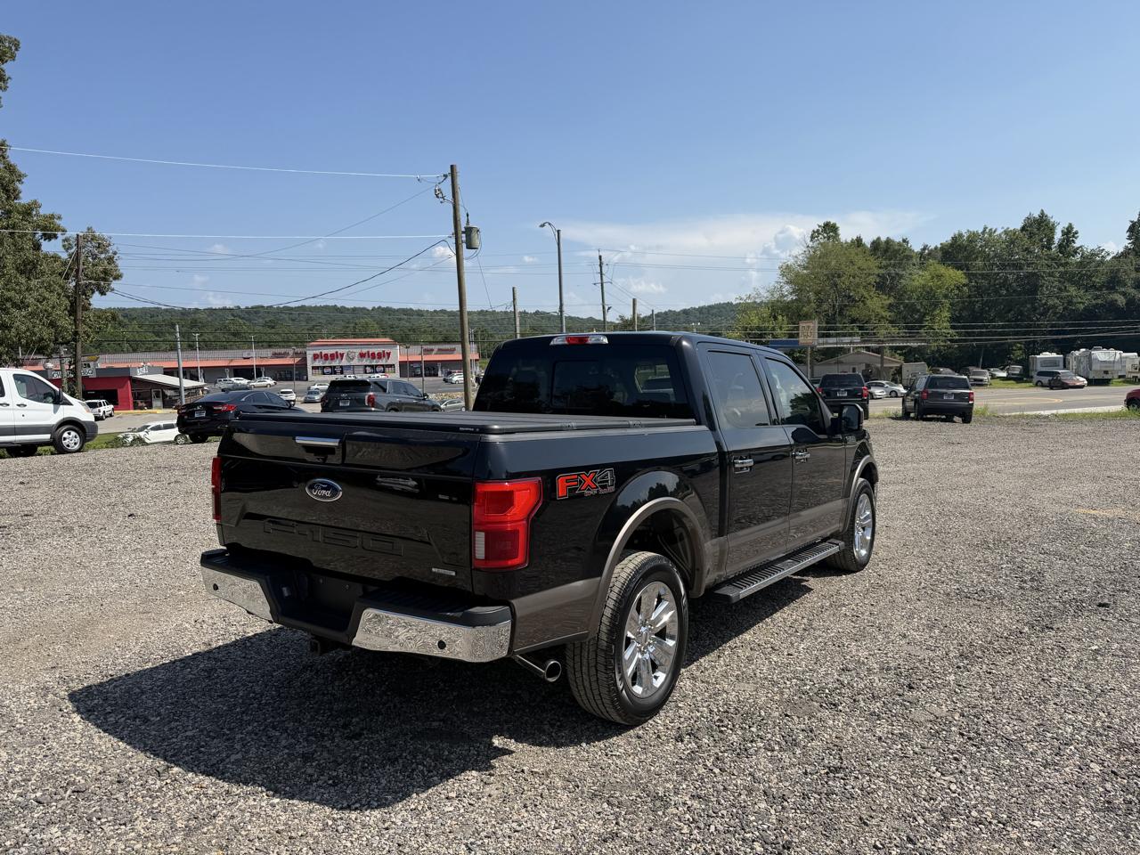 Ford F-150 4WD SuperCrew 157" Lariat 2019