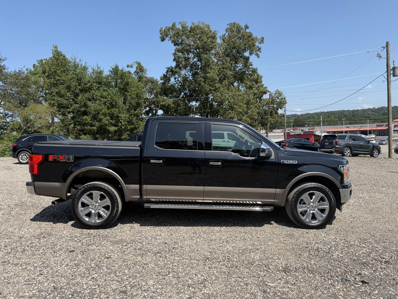 Ford F-150 4WD SuperCrew 157" Lariat 2019