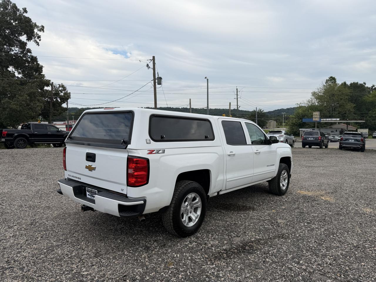 Chevrolet Silverado 1500 4WD Crew Cab 143.5" LT w/2LT 2018