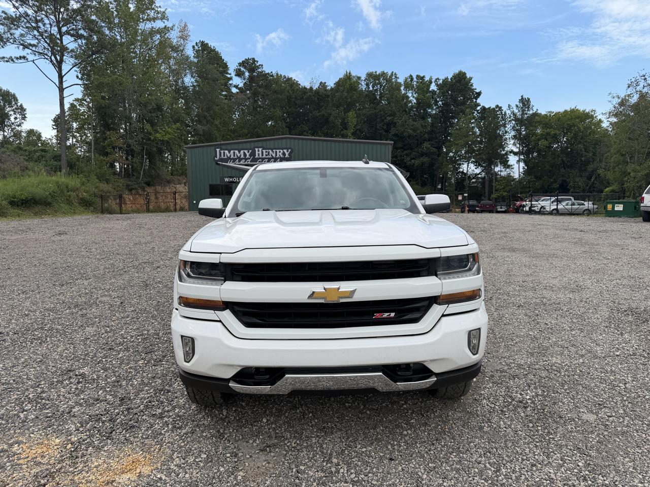 Chevrolet Silverado 1500 4WD Crew Cab 143.5" LT w/2LT 2018