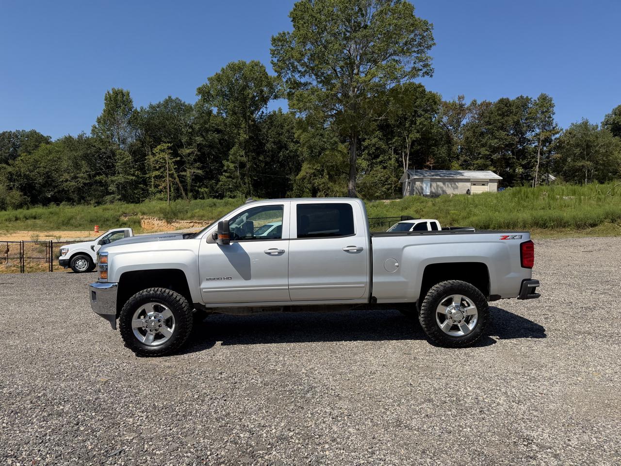 Chevrolet Silverado 2500HD 4WD Crew Cab 153.7" LT 2018