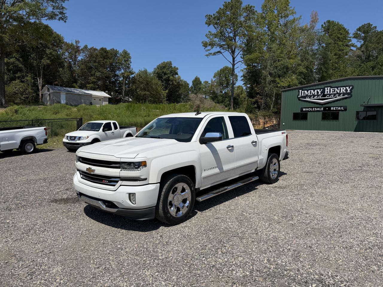 2017 Chevrolet Silverado 1500 4WD Crew Cab 143.5" LTZ w/2LZ