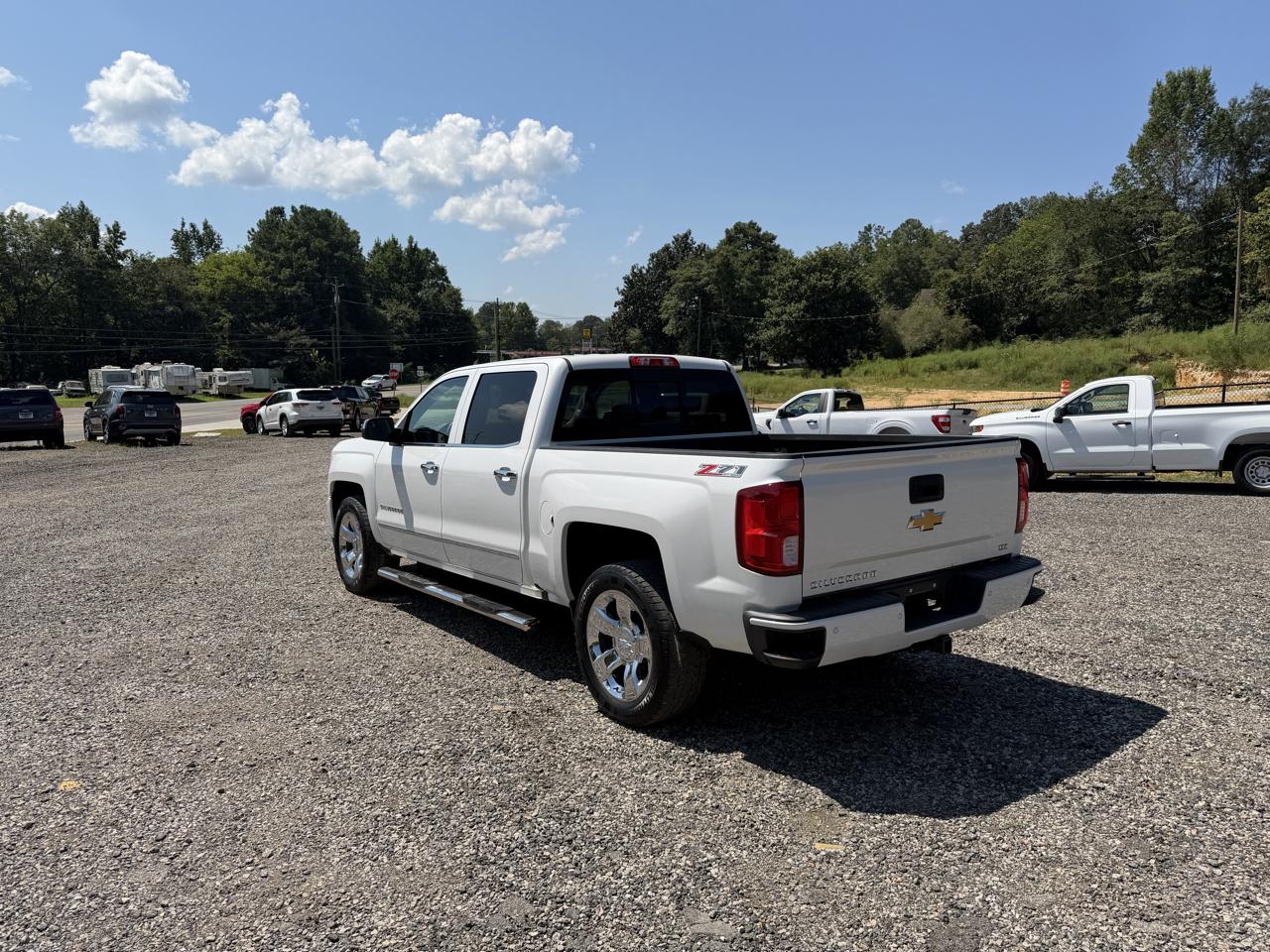 Chevrolet Silverado 1500 4WD Crew Cab 143.5" LTZ w/2LZ 2017