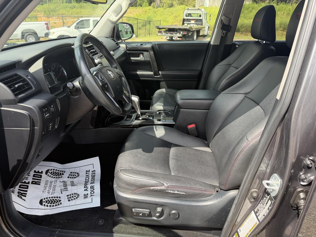 Toyota 4Runner TRD Off Road Premium 4WD (Natl) 2019
