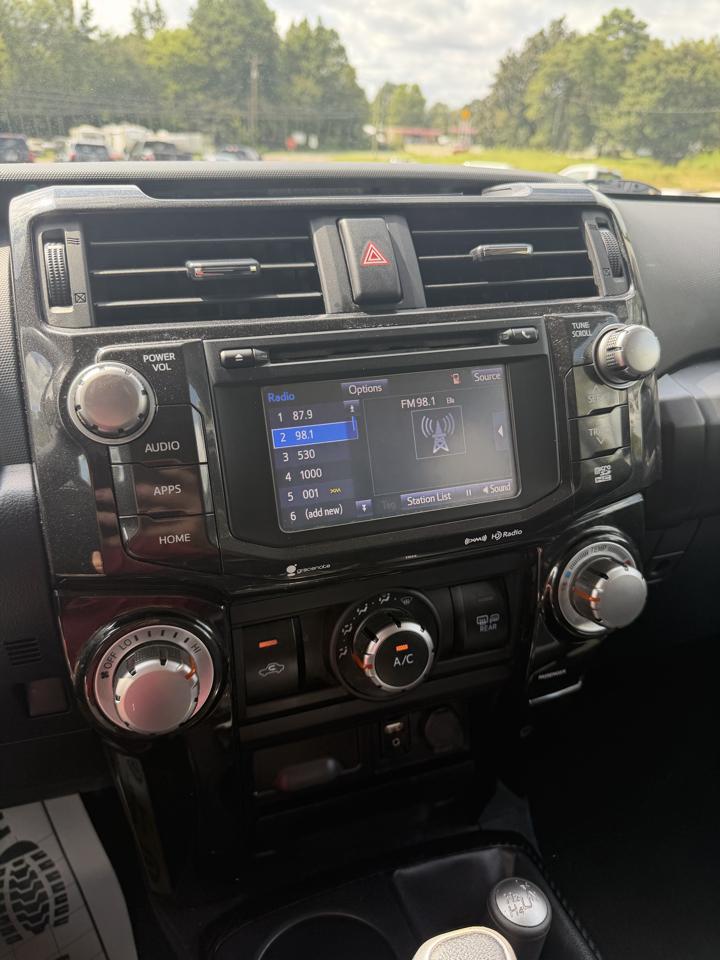 Toyota 4Runner TRD Off Road Premium 4WD (Natl) 2019