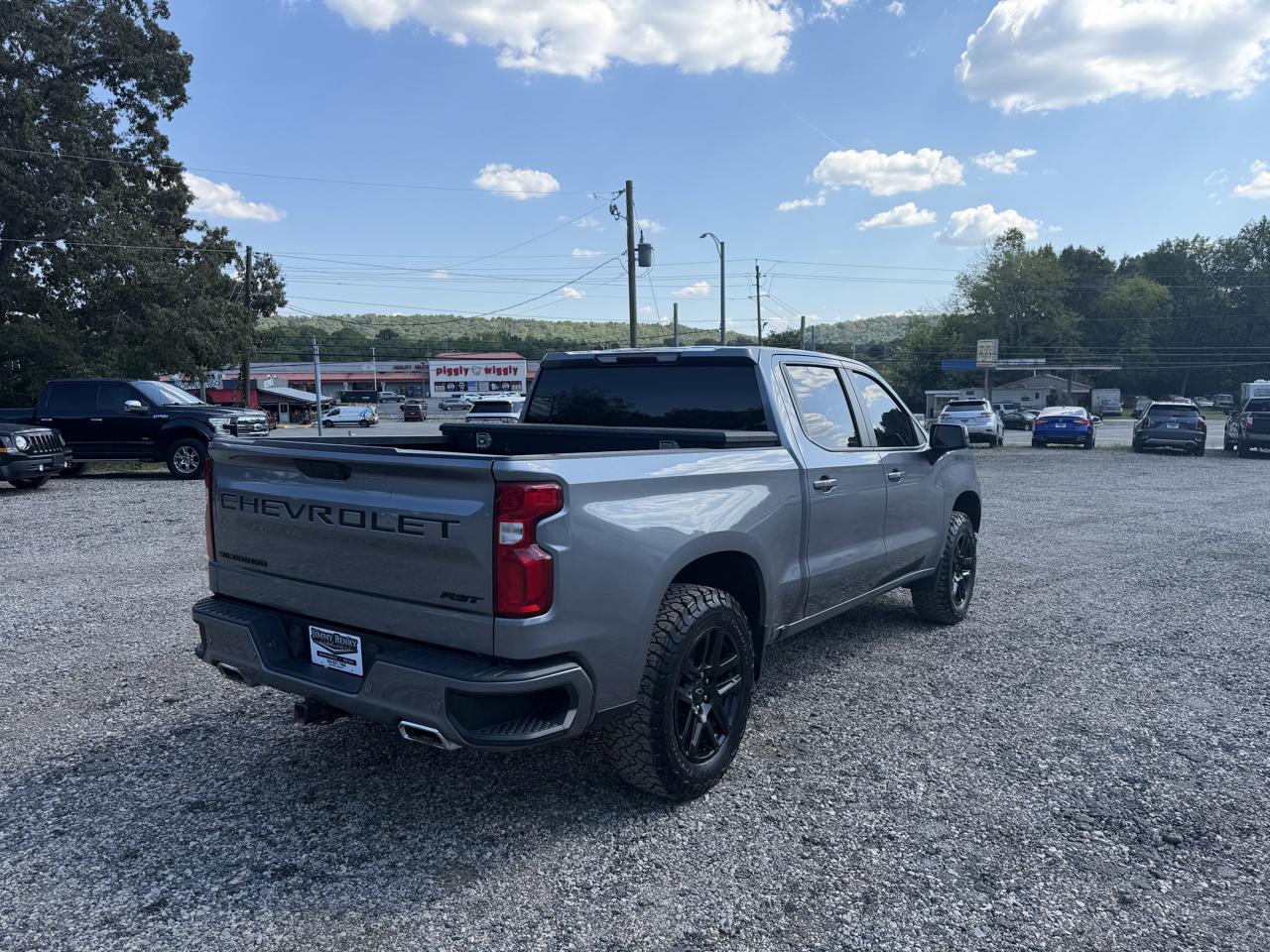 Chevrolet Silverado 1500 LTD 4WD Crew Cab 147" RST 2022
