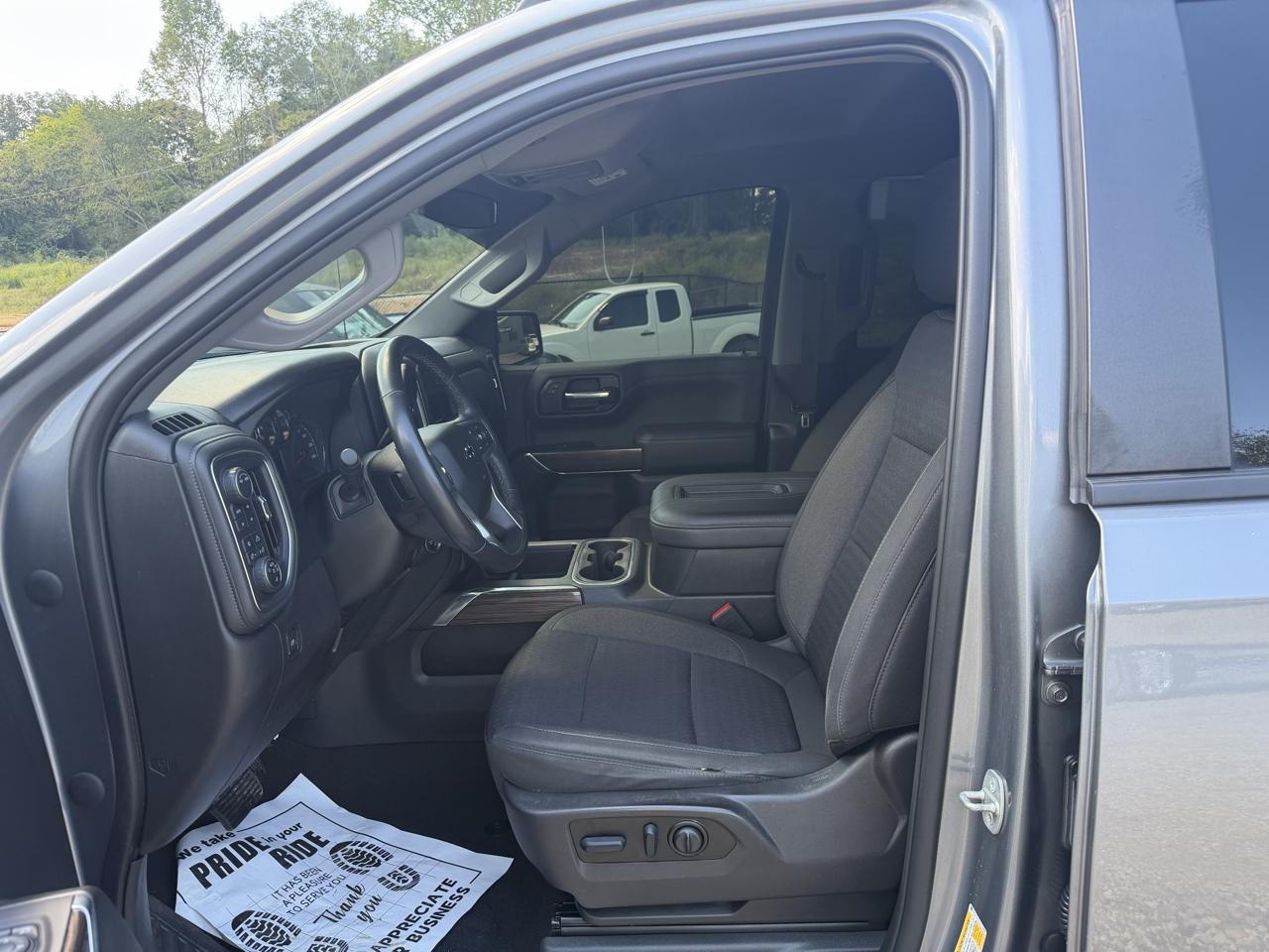 Chevrolet Silverado 1500 LTD 4WD Crew Cab 147" RST 2022