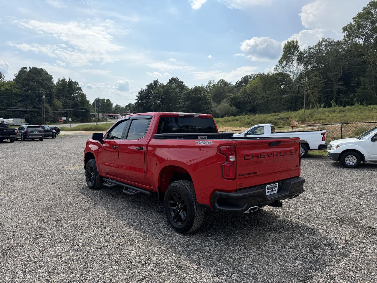 Chevrolet Silverado 1500 4WD Crew Cab 147" LT Trail Boss 2021