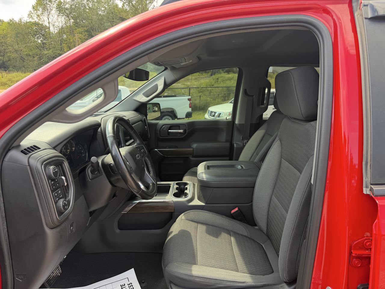 Chevrolet Silverado 1500 4WD Crew Cab 147" LT Trail Boss 2021