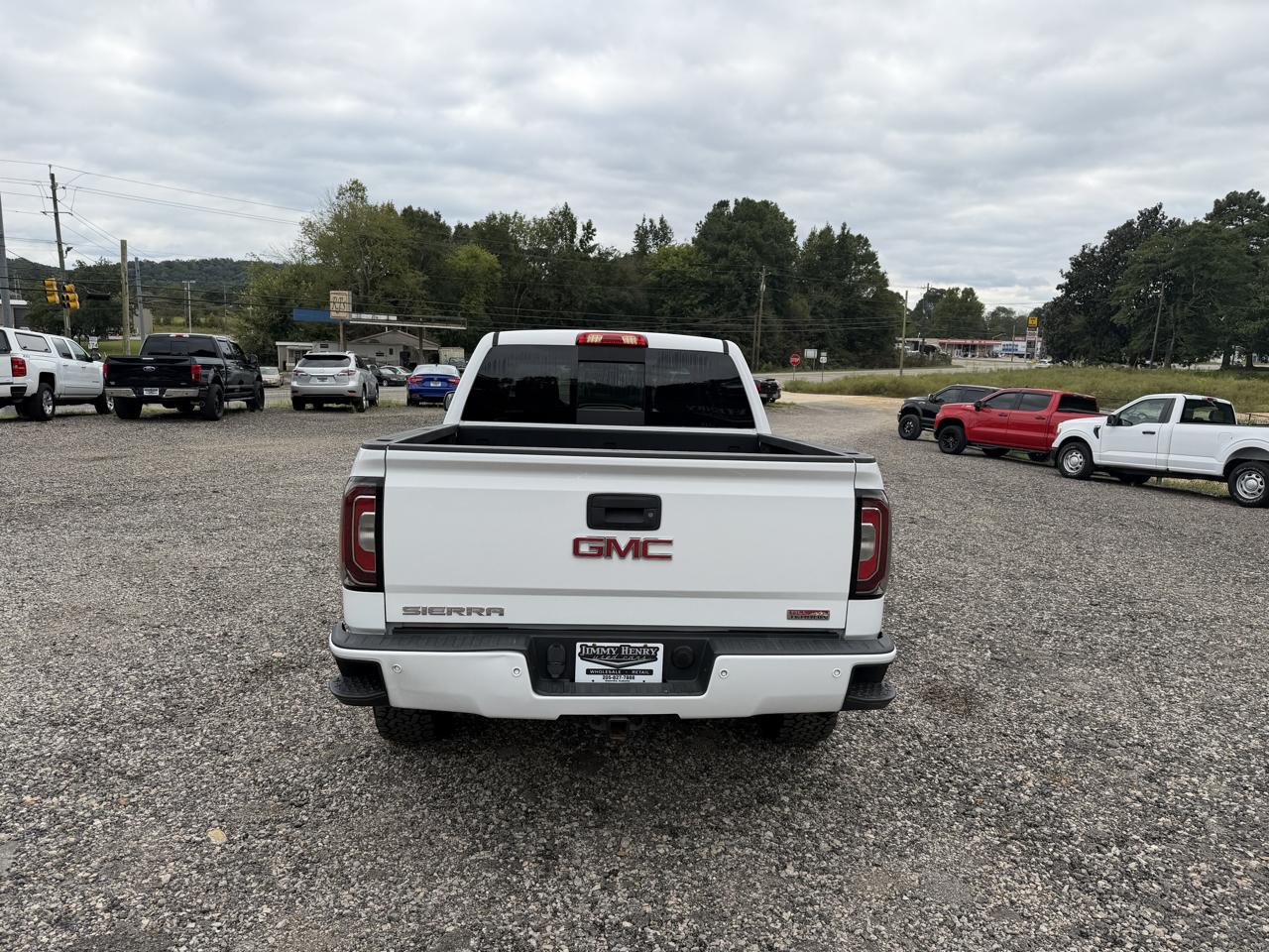 GMC Sierra 1500 4WD Crew Cab 143.5" SLT 2016