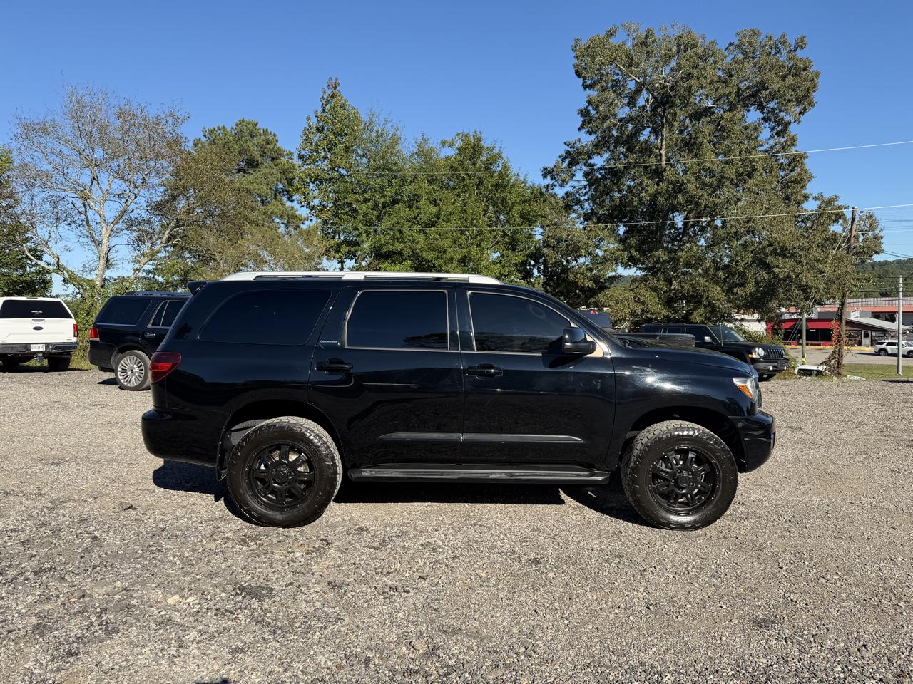 Toyota Sequoia Limited 4WD (Natl) 2018