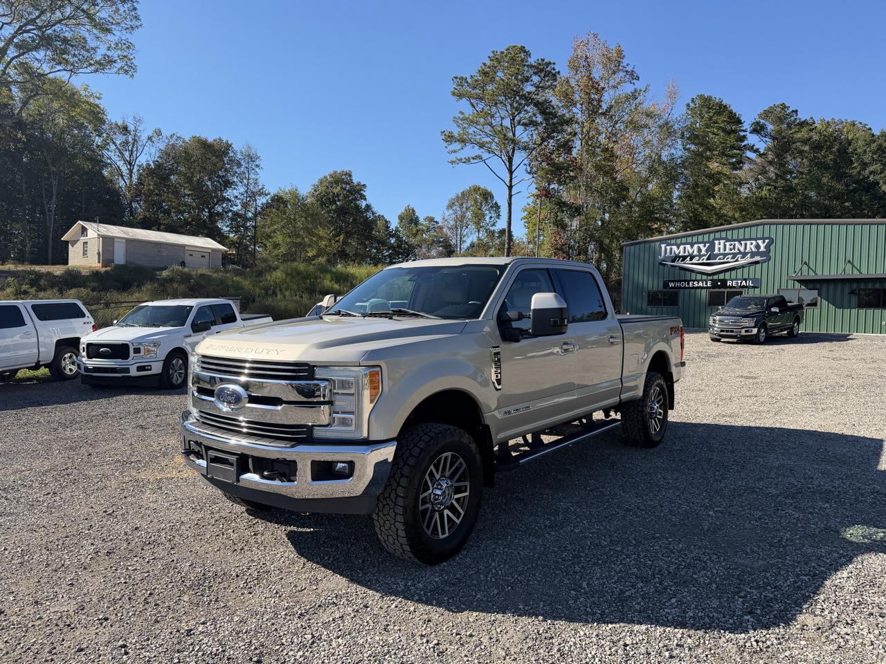 Ford Super Duty F-250 SRW Lariat 4WD Crew Cab 6.75' Box 2017