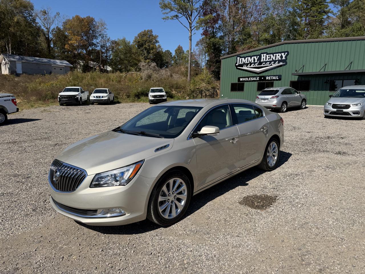 Buick LaCrosse 4dr Sdn Leather FWD 2015