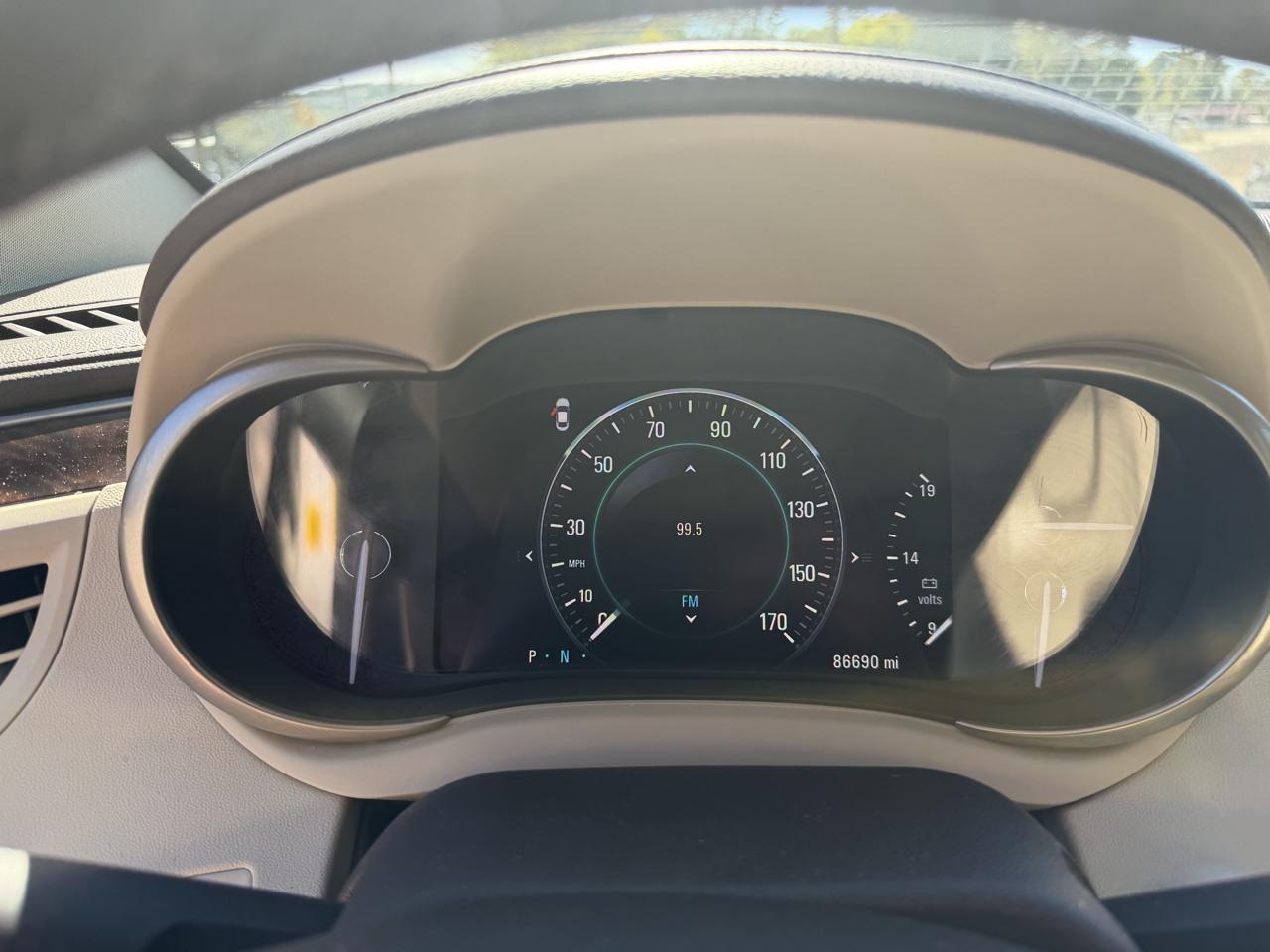 Buick LaCrosse 4dr Sdn Leather FWD 2015