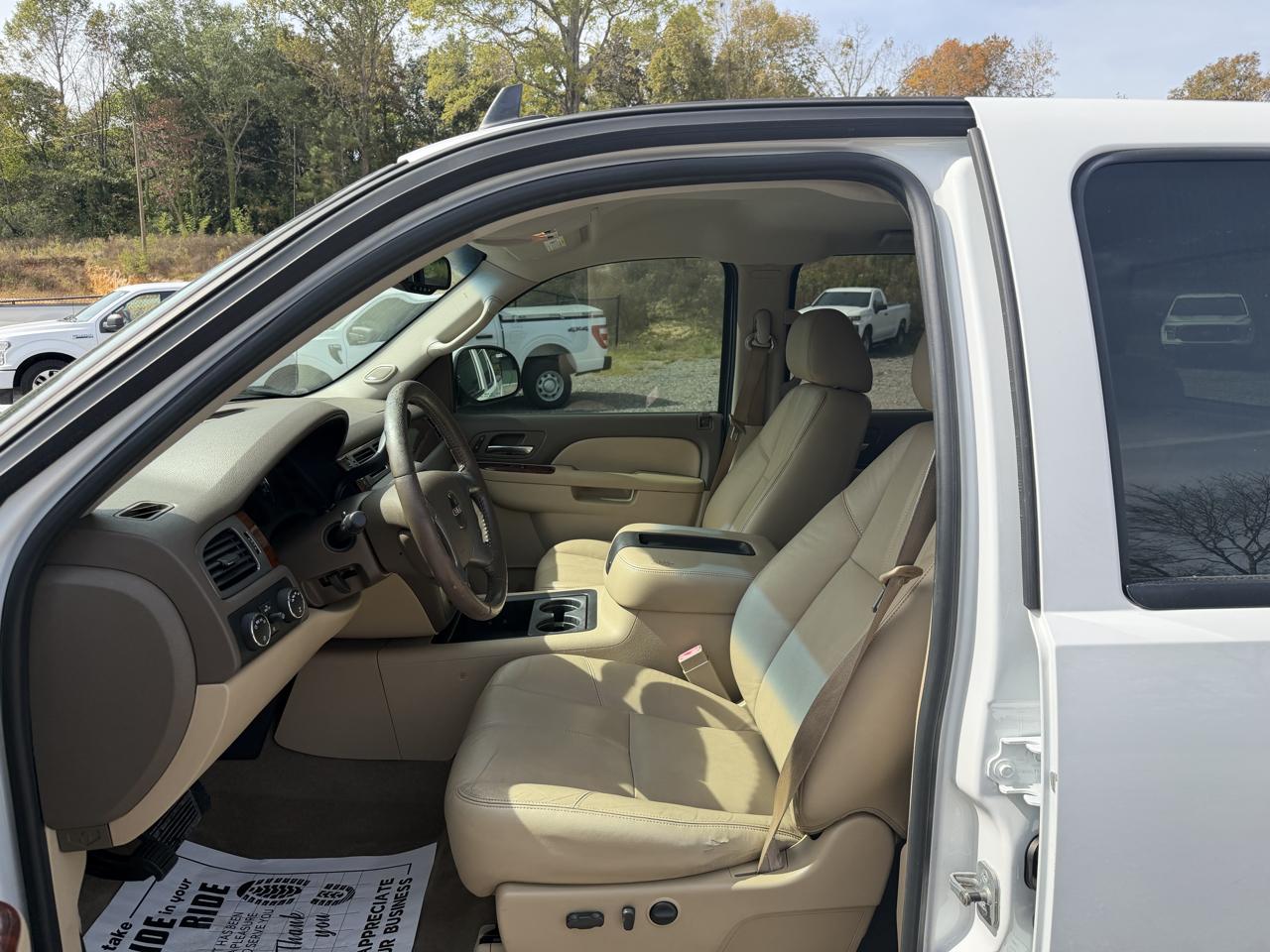 GMC Sierra 1500 4WD Crew Cab 143.5" SLT 2010