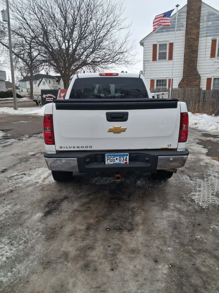 Chevrolet Silverado 1500 LT Crew Cab 4WD 2013