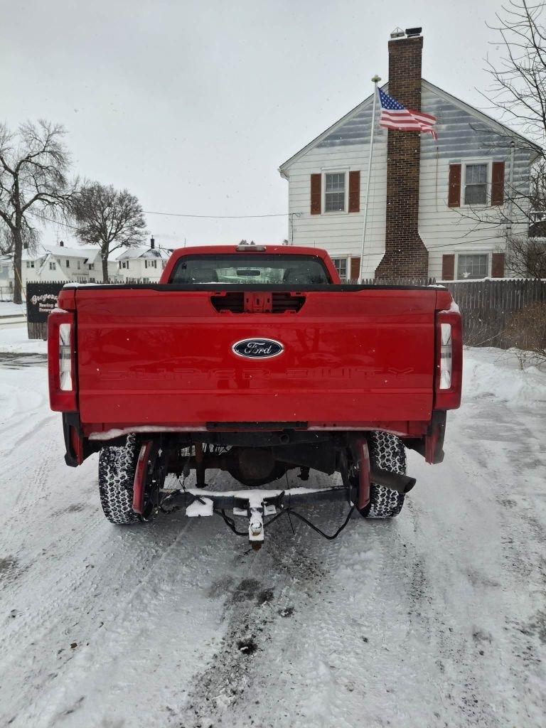 Ford F-350 SD XL 4WD 2011