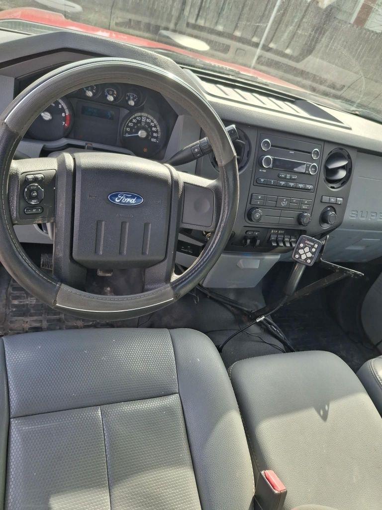 Ford F-350 SD XL 4WD 2011