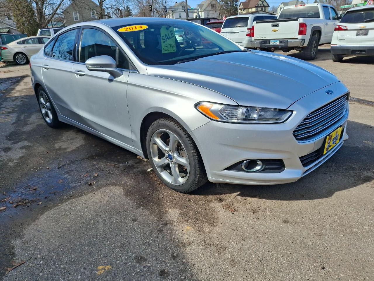 Ford Fusion SE 2014