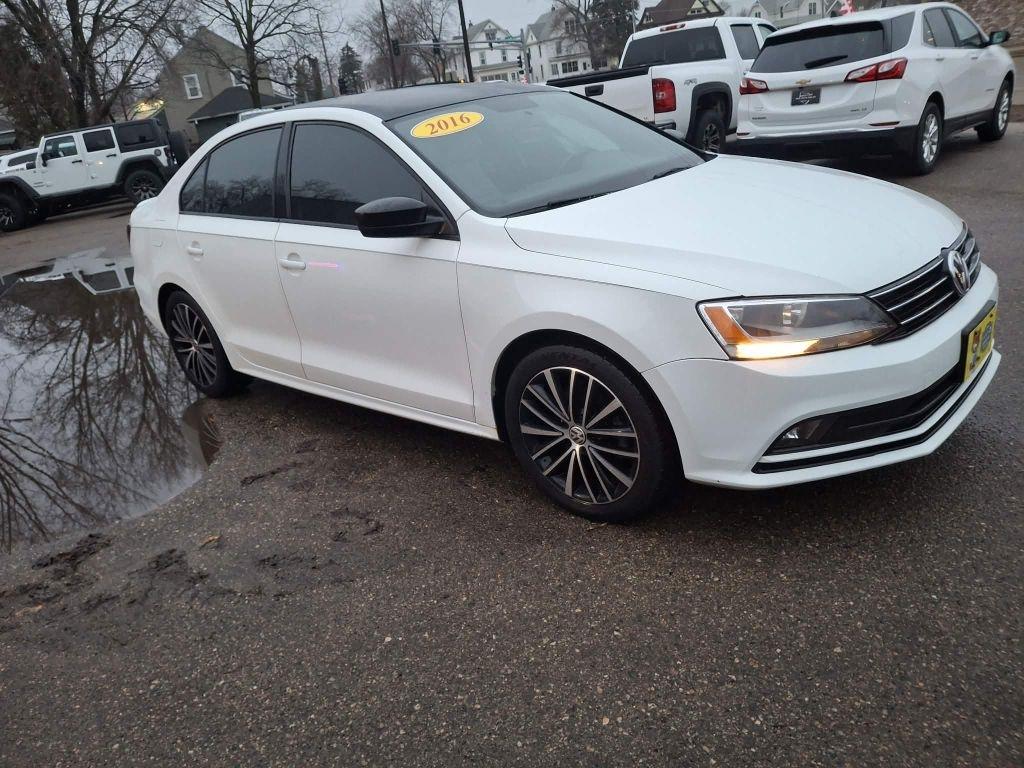 Volkswagen Jetta SE 6A 2016