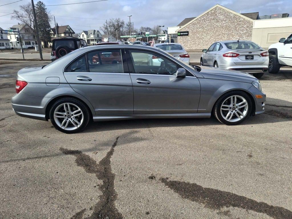 Mercedes-Benz C-Class C300 4MATIC Sport Sedan 2013