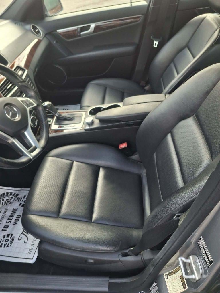 Mercedes-Benz C-Class C300 4MATIC Sport Sedan 2013