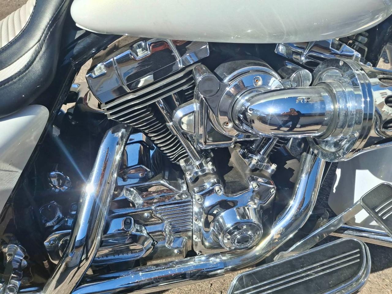 Harley-Davidson FLHX  2008