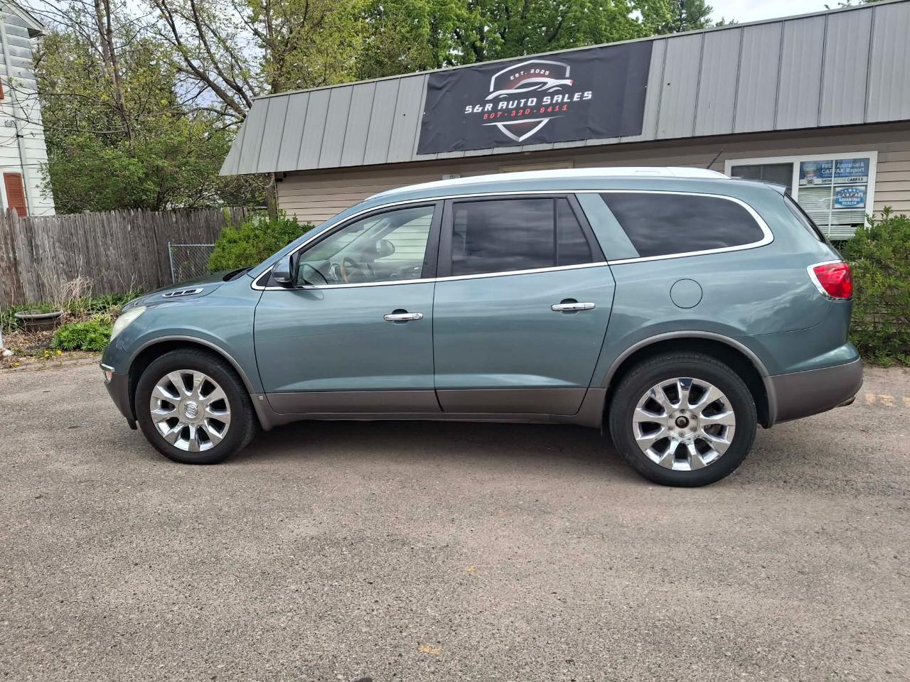 Buick Enclave CXL 2XL AWD 2010