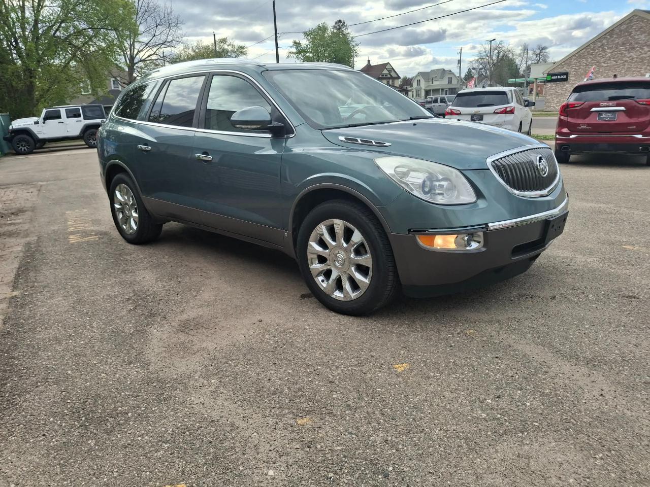 Buick Enclave CXL 2XL AWD 2010