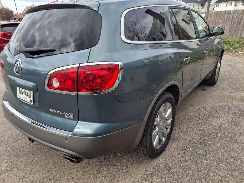 Buick Enclave CXL 2XL AWD 2010