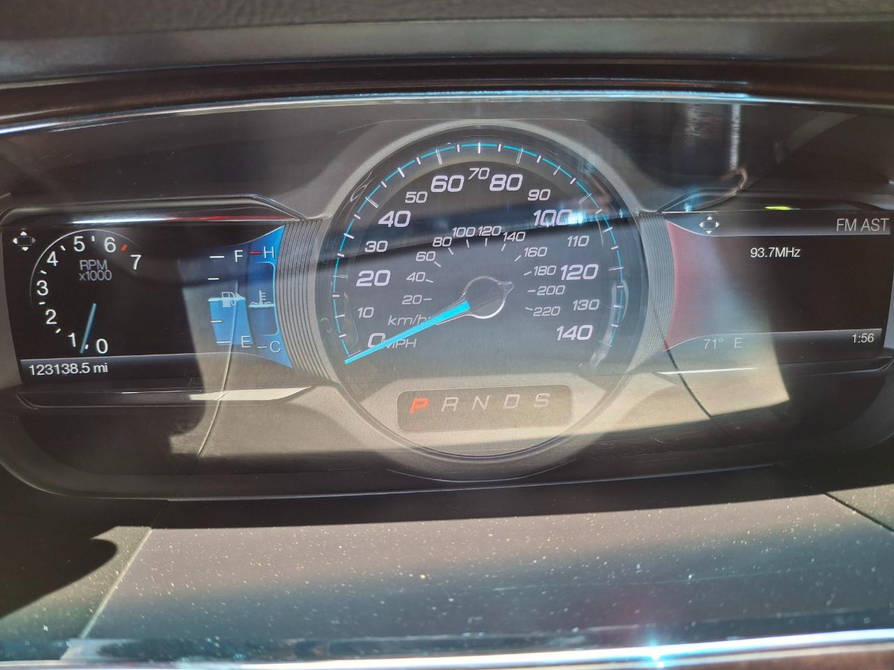 Ford Taurus Limited FWD 2017