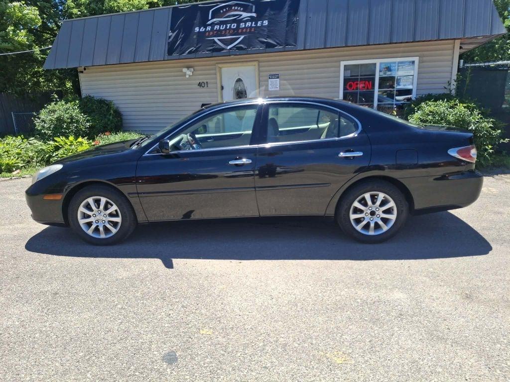Lexus ES 300 Sedan 2002