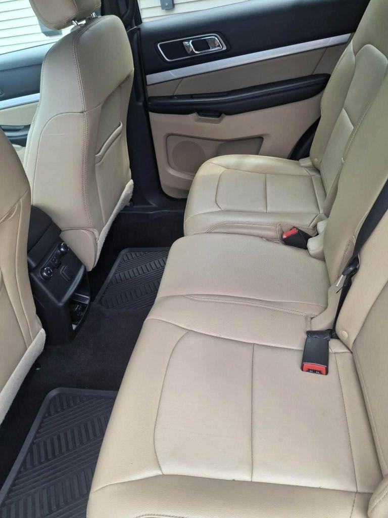 Ford Explorer XLT 4WD 2016