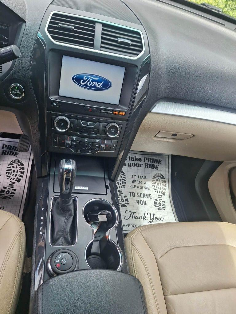 Ford Explorer XLT 4WD 2016