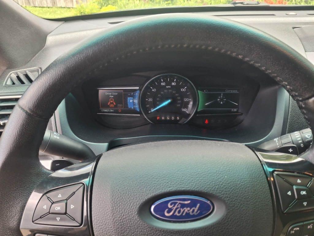 Ford Explorer XLT 4WD 2016