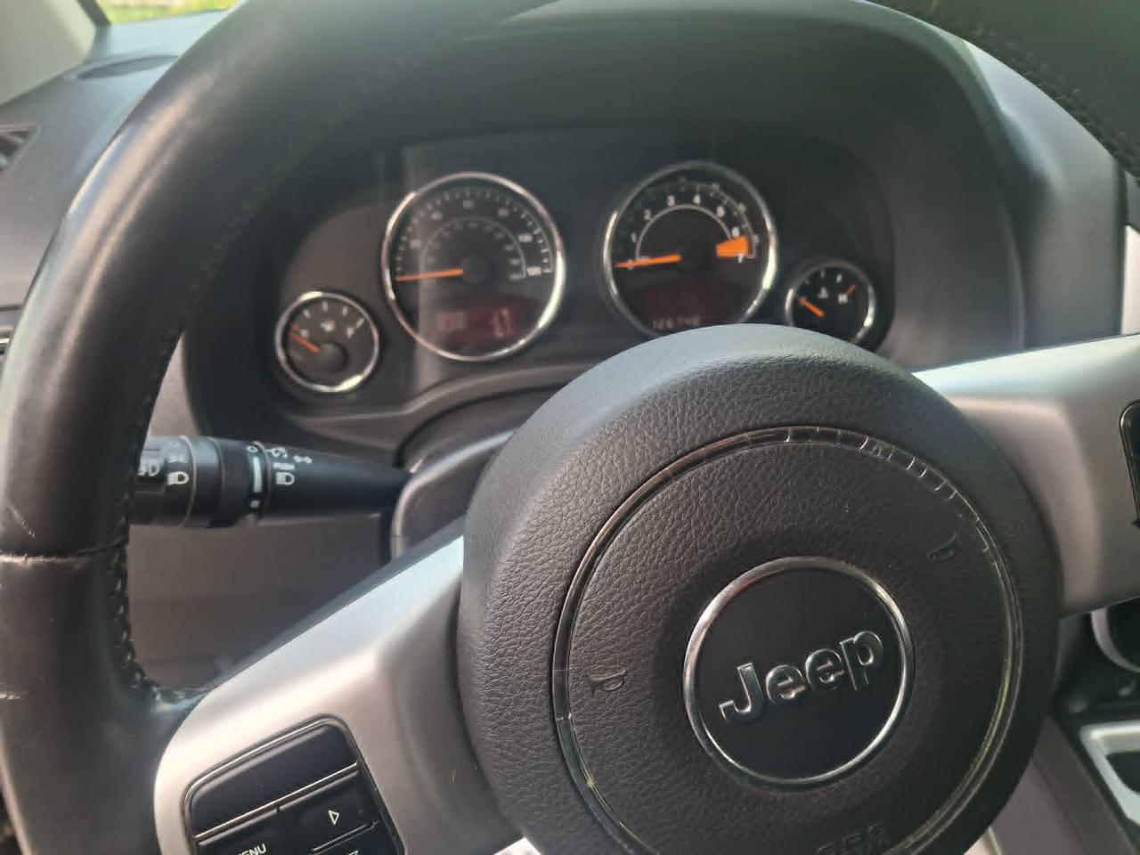 Jeep Compass Latitude FWD 2014
