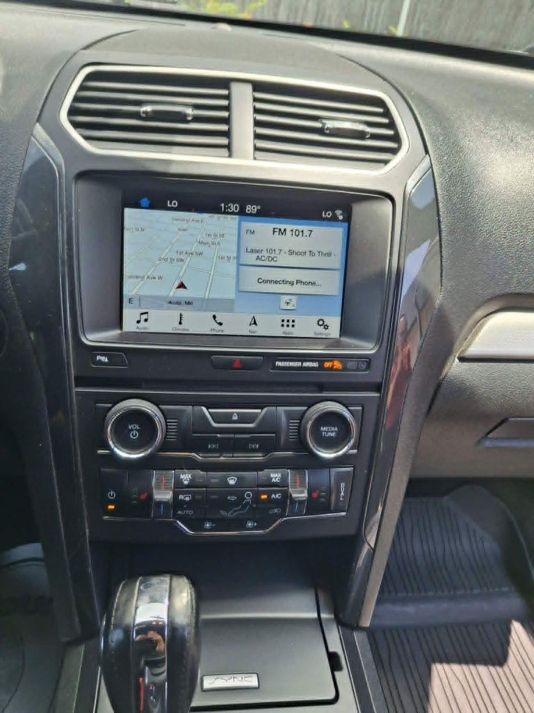 Ford Explorer XLT 4WD 2018