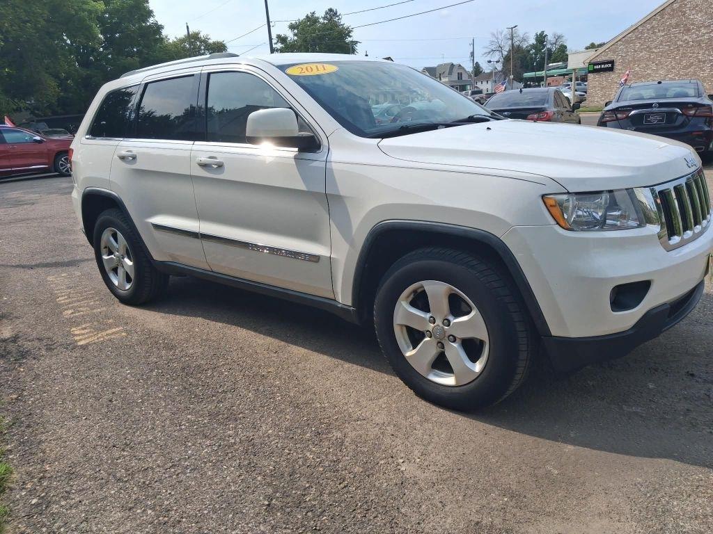 Jeep Grand Cherokee Laredo 4WD 2011