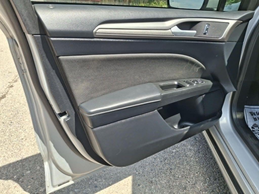 Ford Fusion SE 2018
