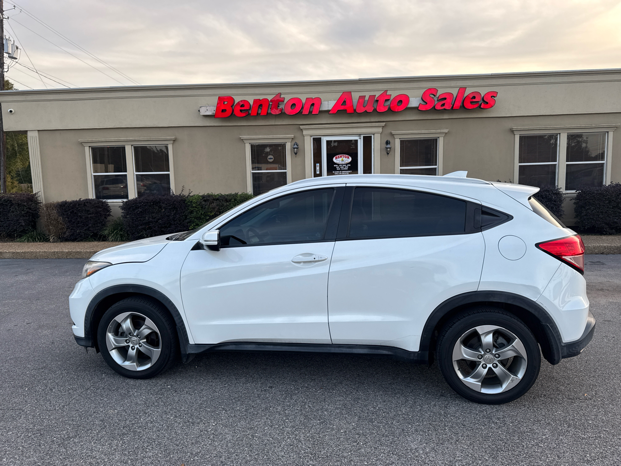 2017 Honda HR-V EX-L W/NAVI