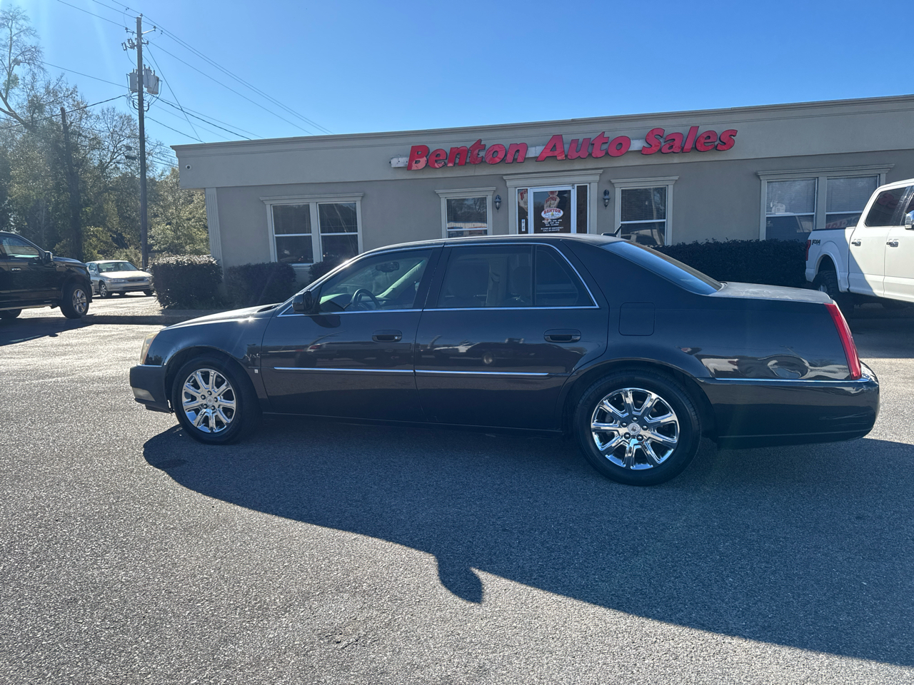 2008 Cadillac DTS BASE
