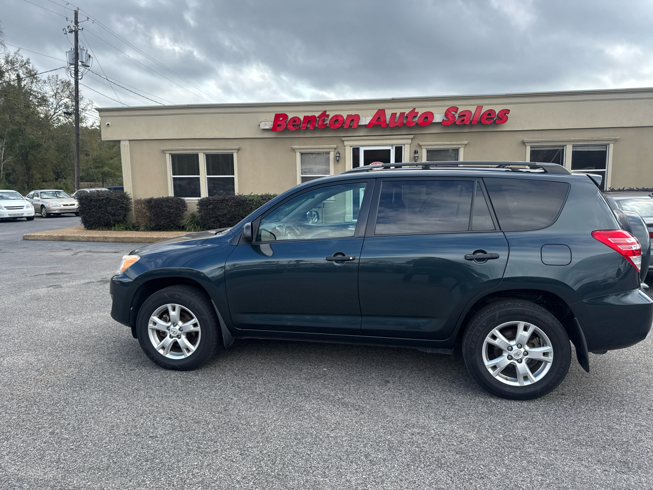 Toyota RAV4  2011