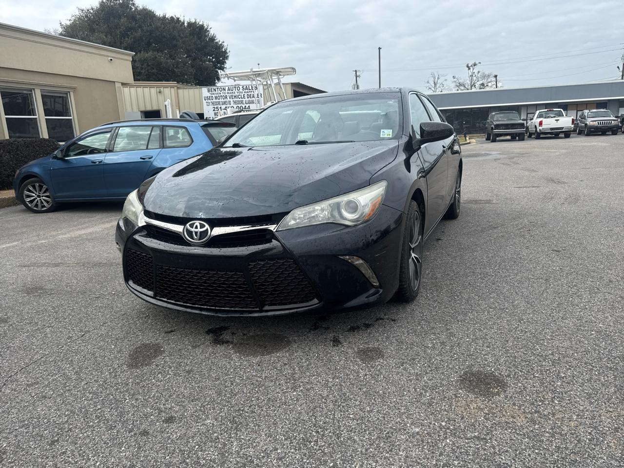 Toyota Camry  2015